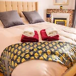 Thermal A 2 Min -le 1909- 8 Pers- Parking Chez Julie *