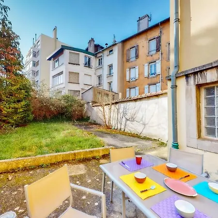 Thermal A 2 Min -le 1909- 8 Pers- Parking Chez Julie Apartment Nancy