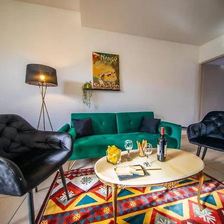 Thermal A 2 Min -le 1909- 8 Pers- Parking Chez Julie Appartement Nancy