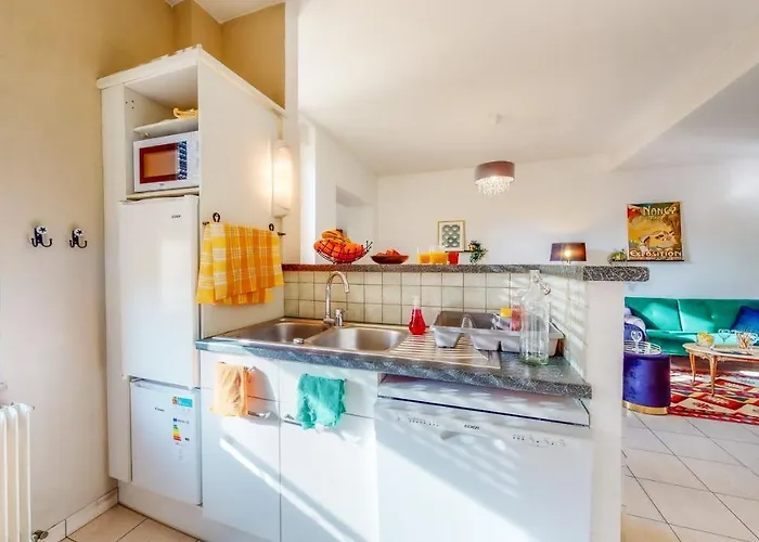 Thermal A 2 Min -le 1909- 8 Pers- Parking Chez Julie Apartman *