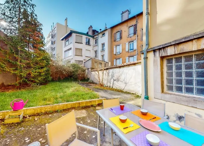 Thermal A 2 Min -le 1909- 8 Pers- Parking Chez Julie Apartman Nancy