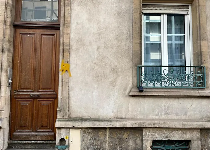 Thermal à 2 Min -le 1909- 8 Pers- Parking Chez Julie Apartamento